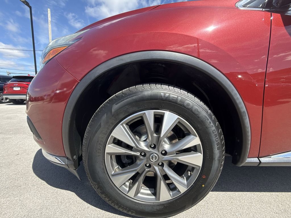 Used 2018 Nissan Murano S image 10
