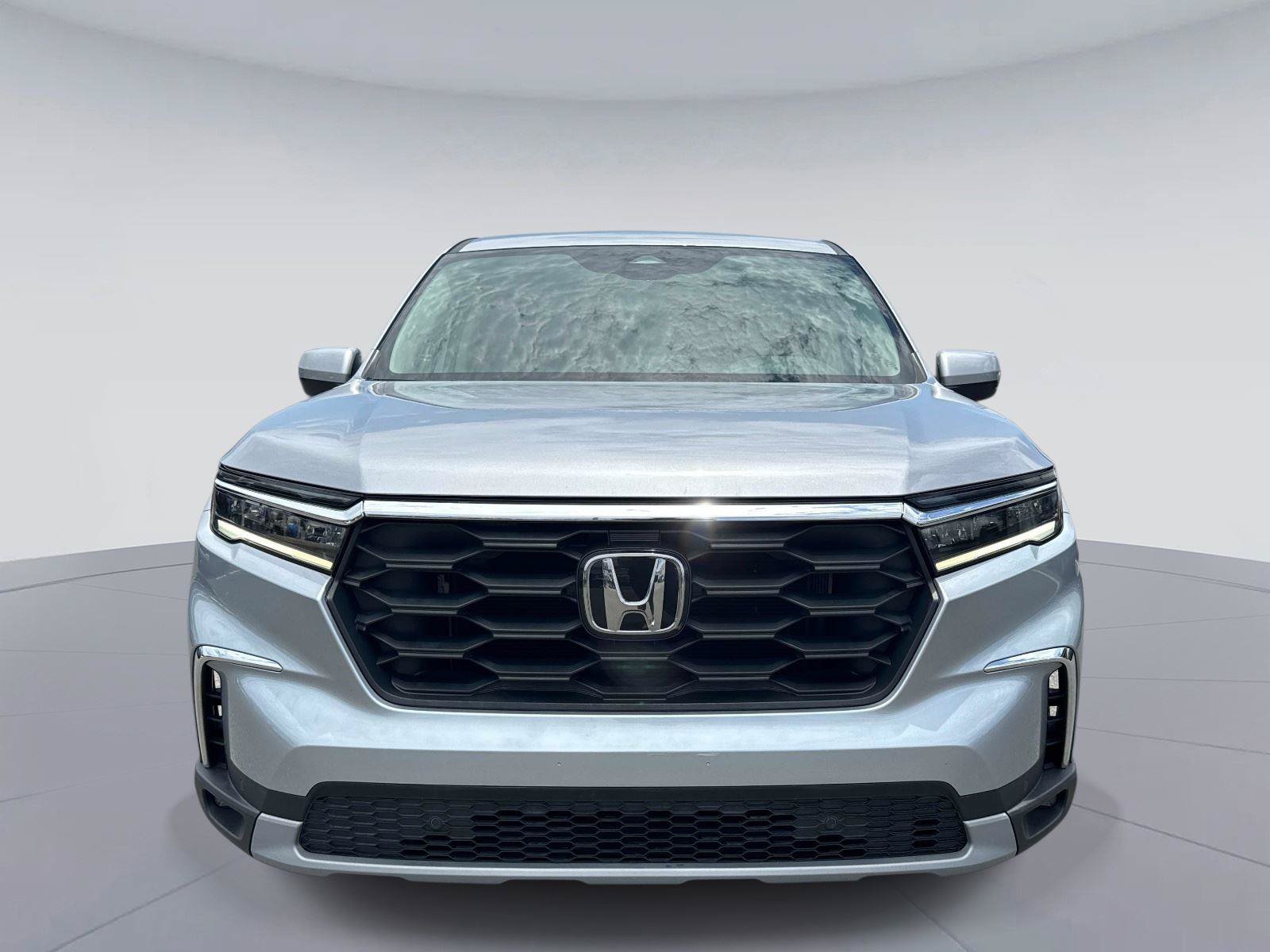Certified 2024 Honda Pilot EX-L image 9