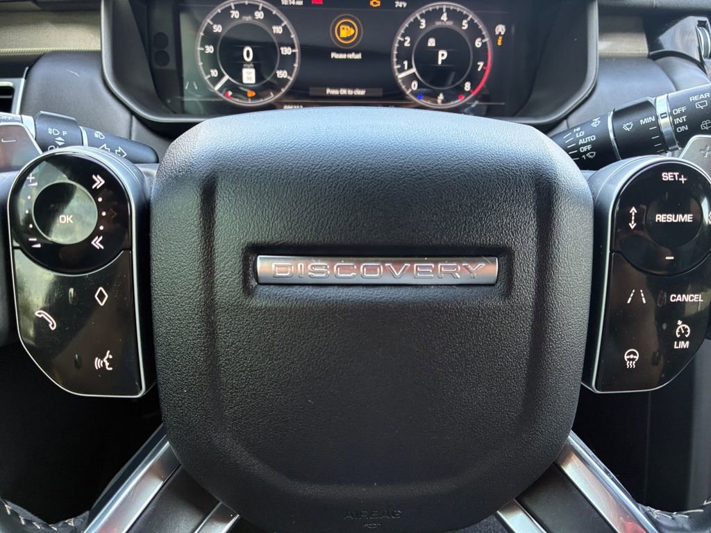 Used 2020 Land Rover Discovery HSE AWD/4WD image 5