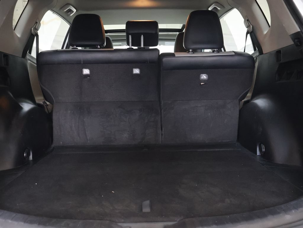 Used 2018 Toyota RAV4 Platinum FWD image 13
