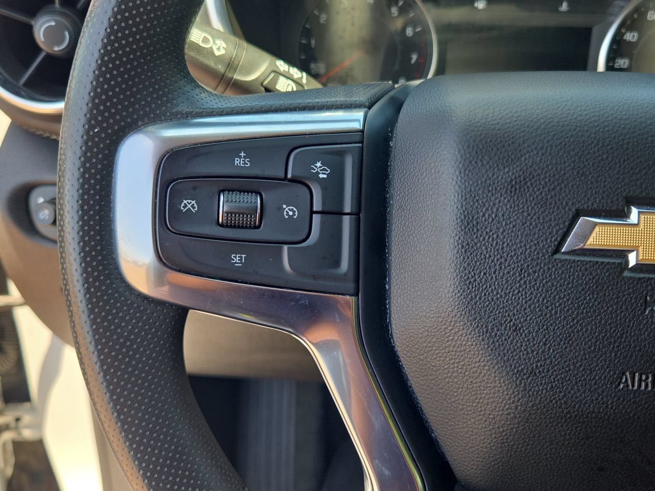 Used 2023 Chevrolet Blazer LT FWD image 16