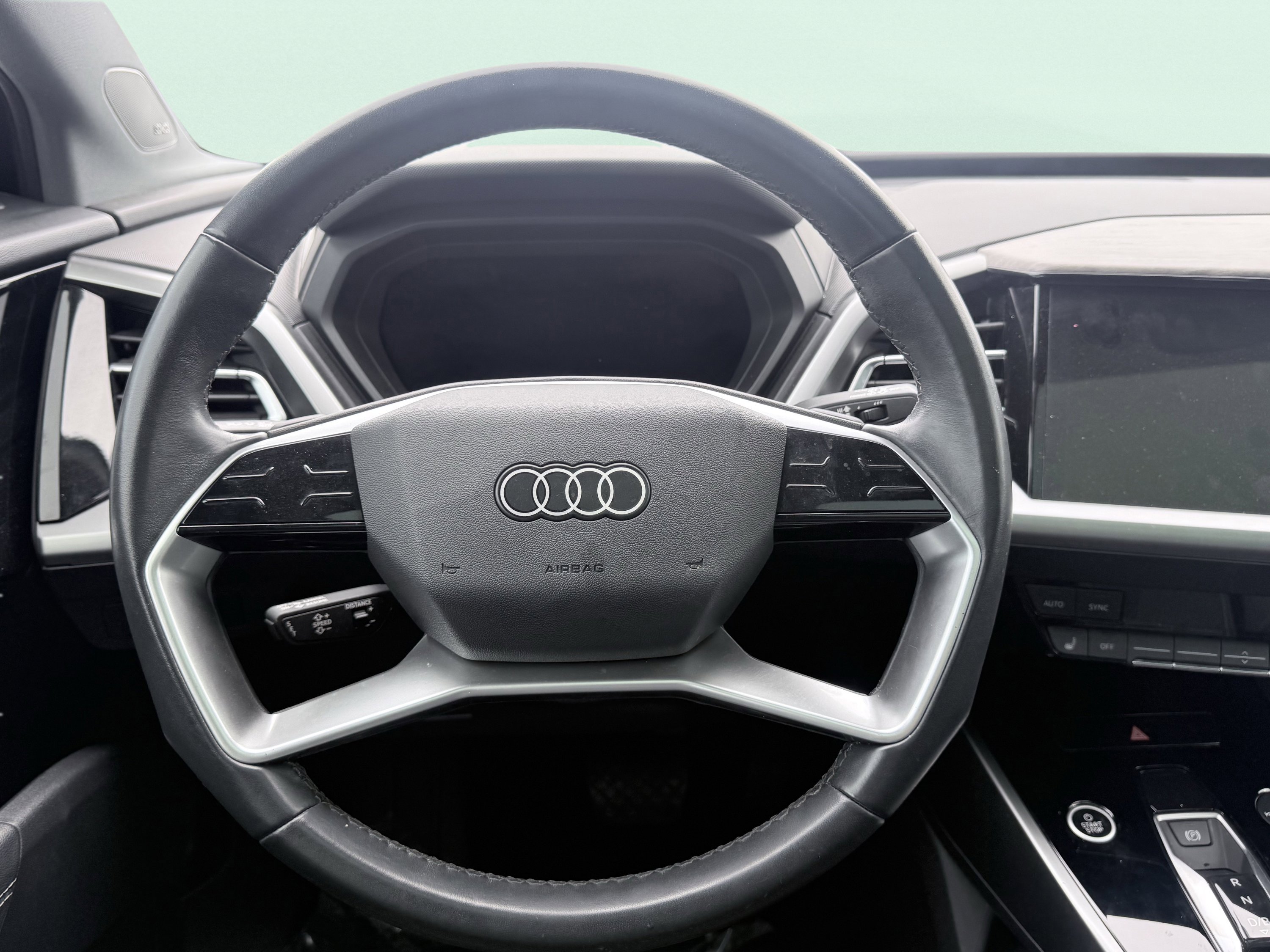 Used 2023 Audi Q4 e-tron Premium Plus w/ Premium Plus image 22