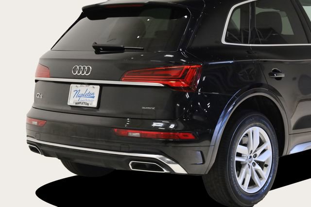 Used 2024 Audi Q5 2.0T Premium w/ Convenience Package image 7