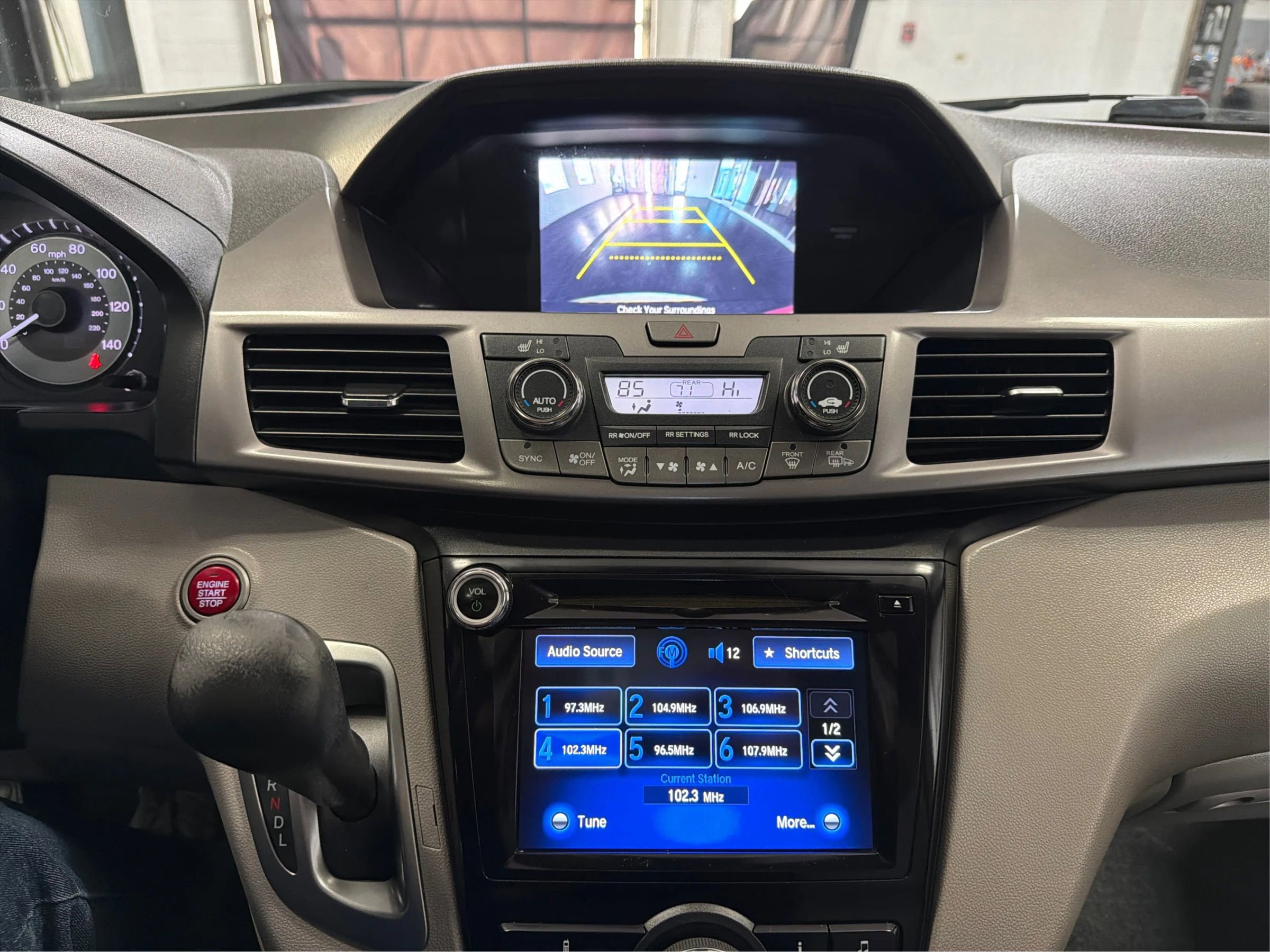 Used 2015 Honda Odyssey EX-L image 29