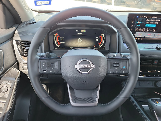 Used 2026 Nissan Rogue Platinum AWD/4WD image 19