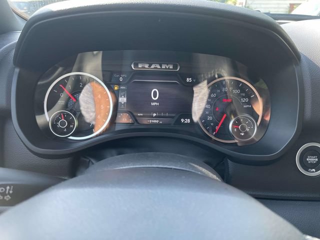 Used 2025 RAM 1500 Big Horn AWD/4WD image 22