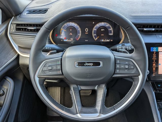 New 2026 Jeep Grand Cherokee Altitude AWD/4WD image 18