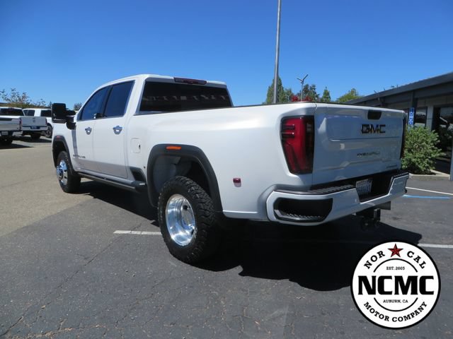 Used 2024 GMC Sierra 3500 Denali w/ Denali Reserve Package AWD/4WD image 3