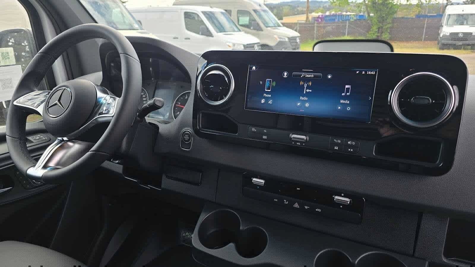 New 2026 Mercedes-Benz Sprinter 2500 image 12