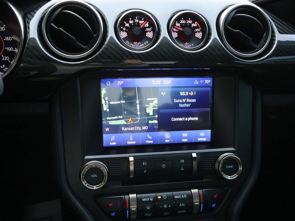 Used 2022 Ford Mustang Shelby GT500 w/ Technology Package image 23