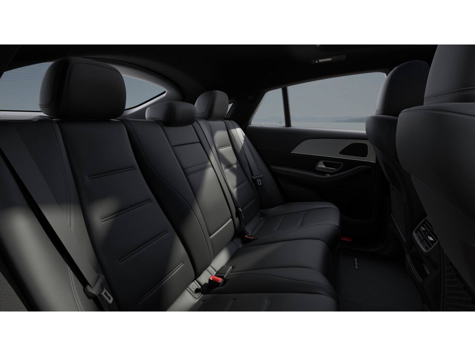 New 2027 Mercedes-Benz GLE 450 4MATIC Coupe image 5