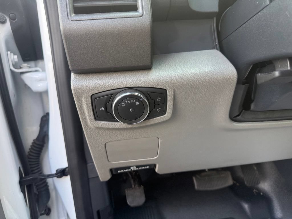 Used 2022 Ford F250 XL w/ Power Equipment Group AWD/4WD image 20