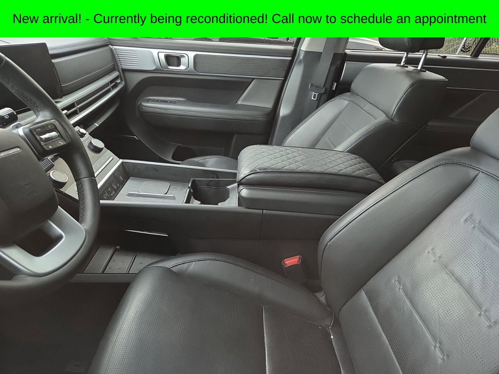 Used 2024 Hyundai Santa Fe Limited image 10