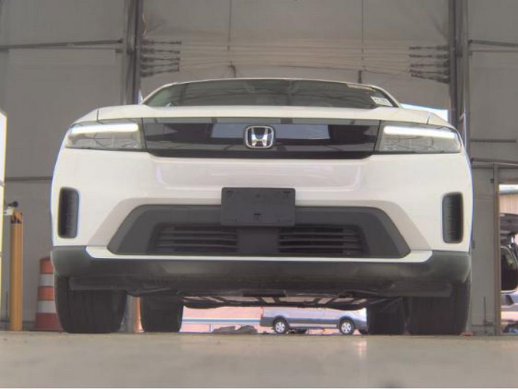 Used 2025 Honda Prologue EX image 3