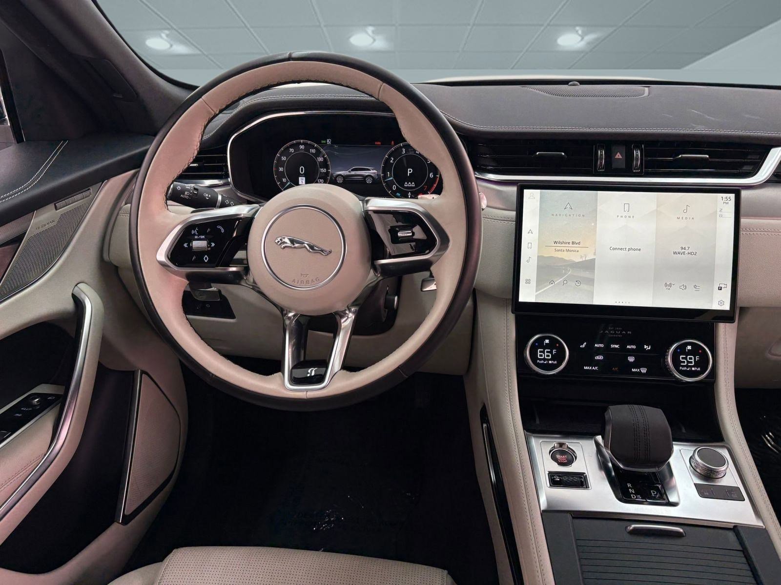 Used 2024 Jaguar F-PACE R-Dynamic S image 4