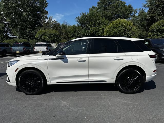 Certified 2023 Lincoln Corsair Reserve w/ Equipment Group 201A AWD/4WD image 8