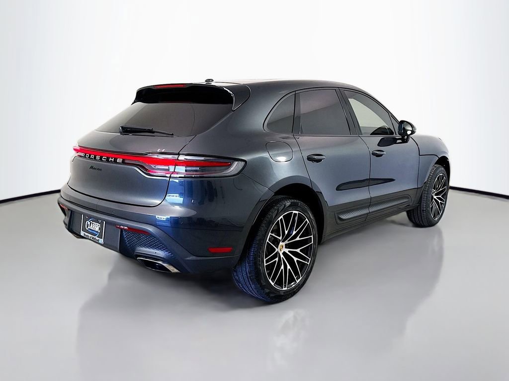 Used 2022 Porsche Macan image 7