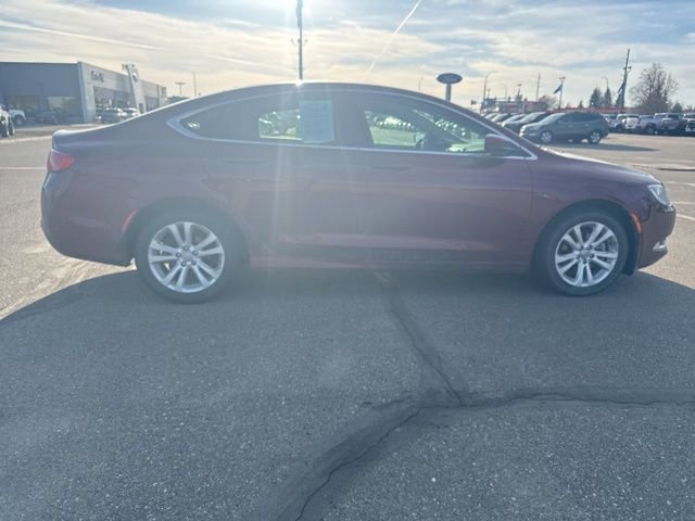 Used 2015 Chrysler 200 Limited w/ Convenience Group image 11