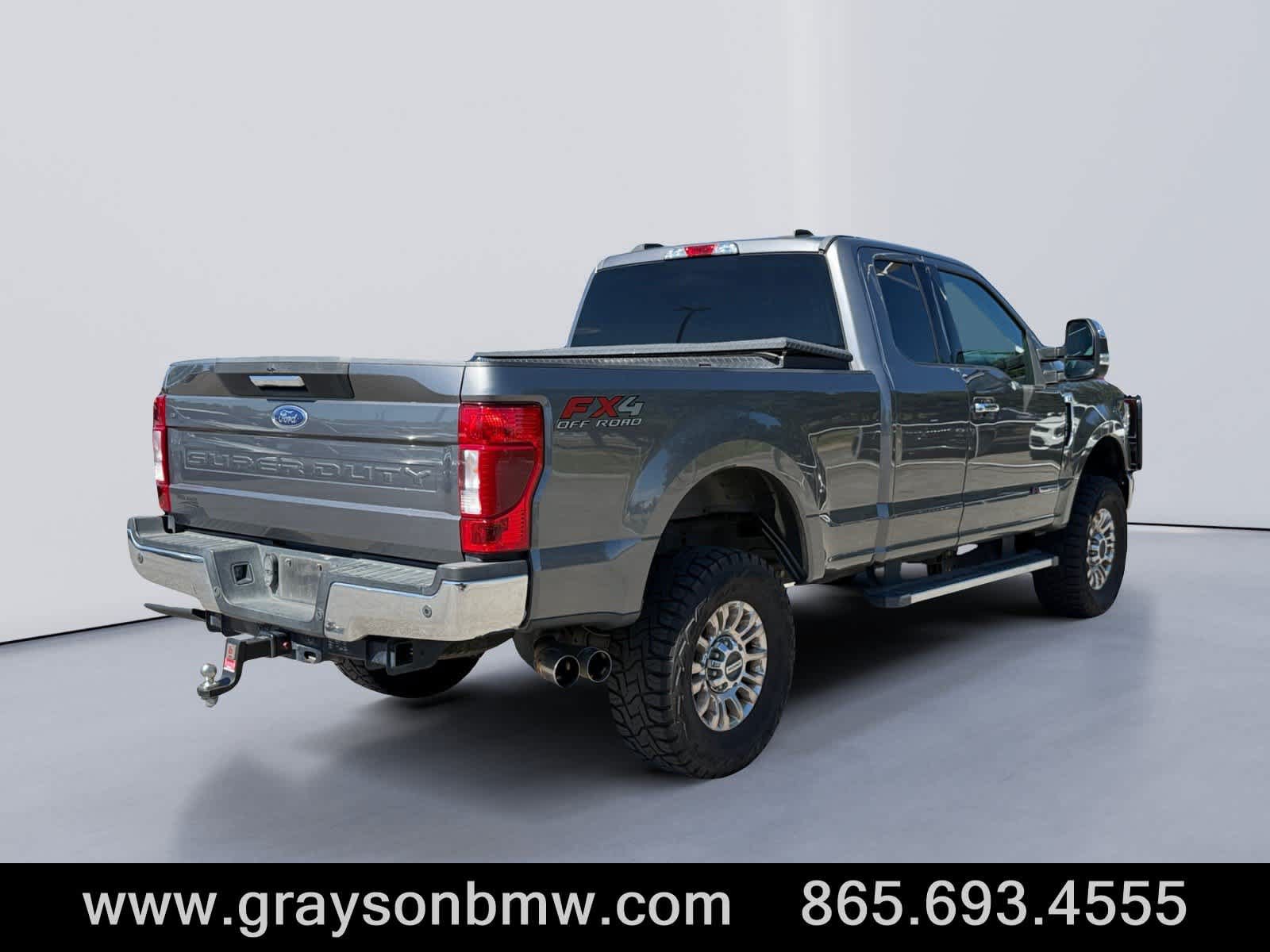 Used 2022 Ford F250 XLT w/ XLT Premium Package AWD/4WD image 3