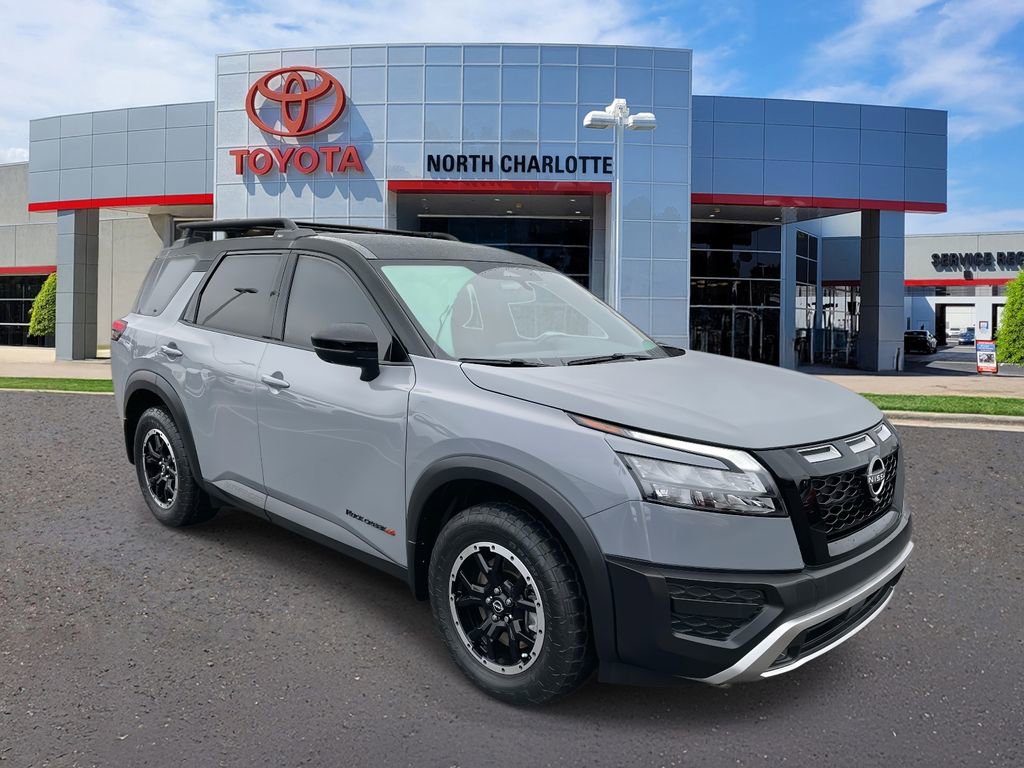 Used 2024 Nissan Pathfinder Rock Creek image 1