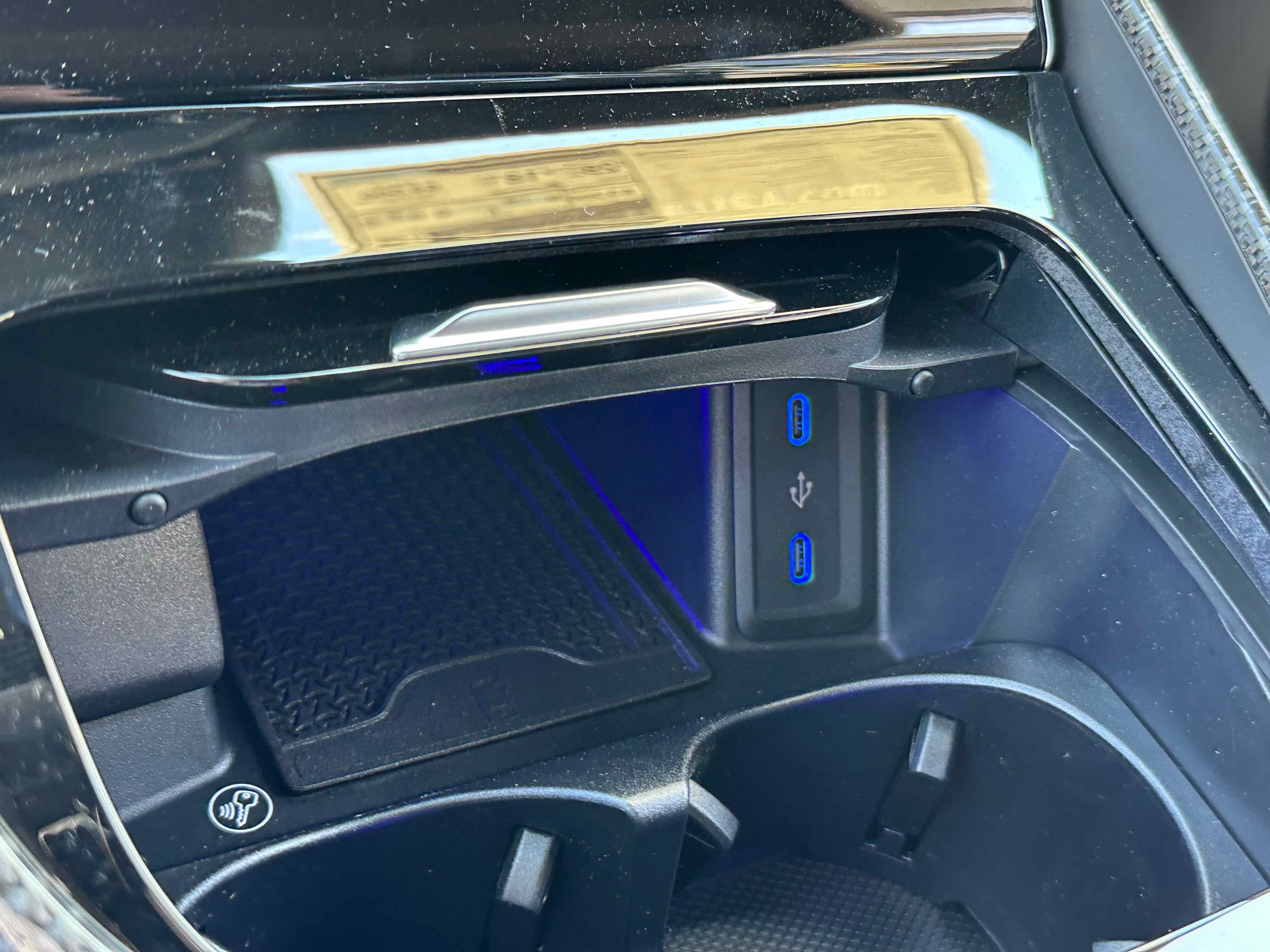 New 2025 Mercedes-Benz SL 63 AMG S e Performance 4MATIC image 25