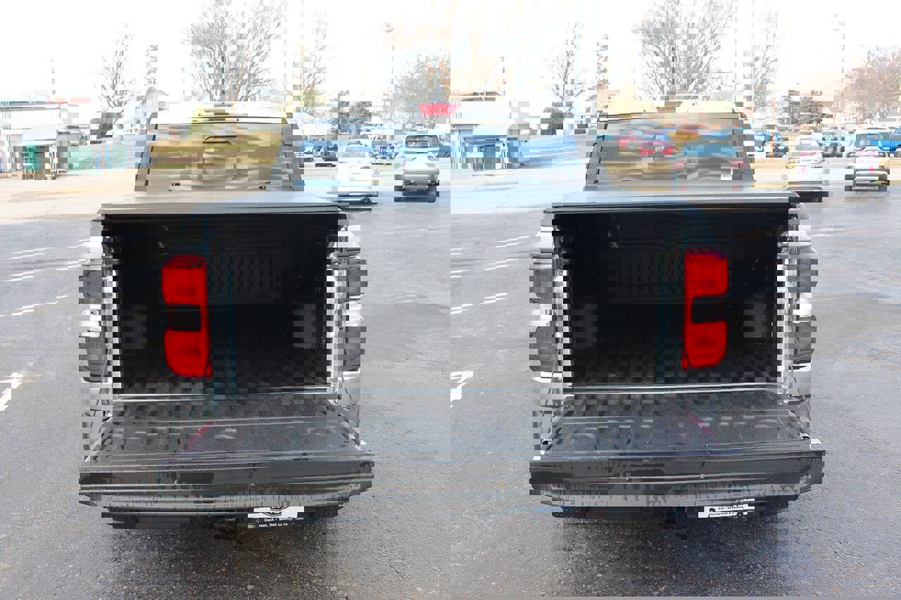 Used 2024 Ford Maverick Lariat image 6