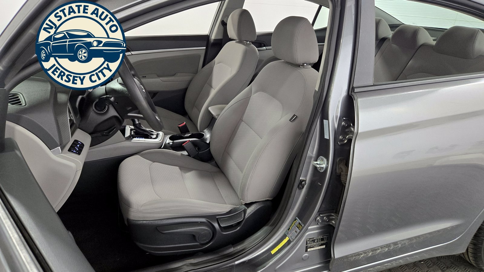 Used 2019 Hyundai Elantra SEL FWD image 26