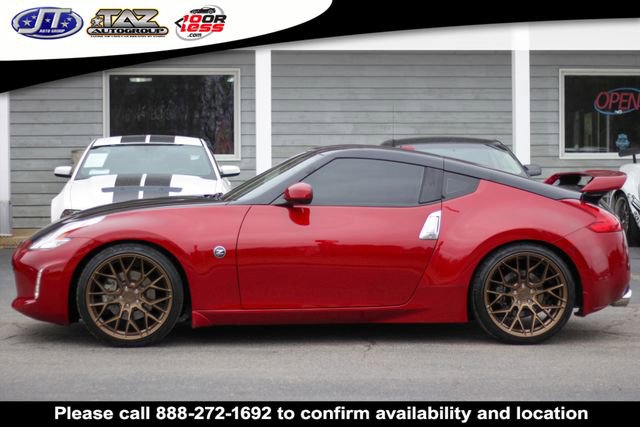 Used 2017 Nissan 370Z Touring image 4