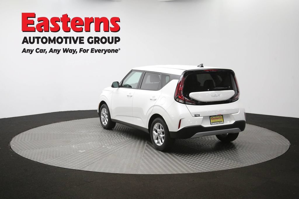 Used 2025 Kia Soul LX FWD image 63