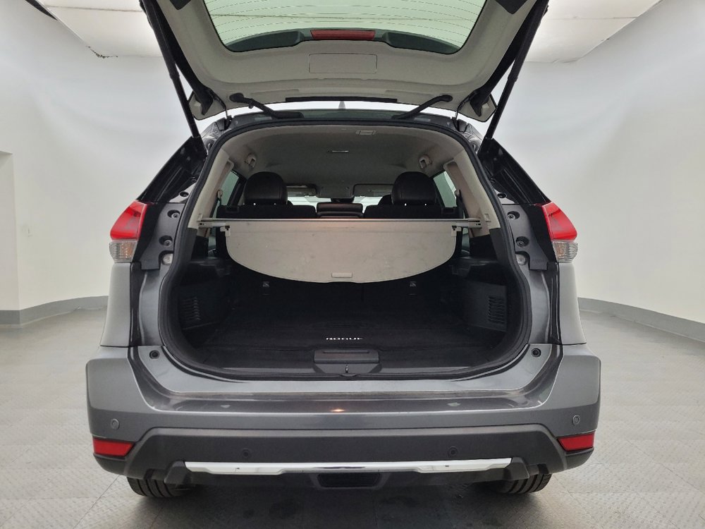 Used 2020 Nissan Rogue SL image 29