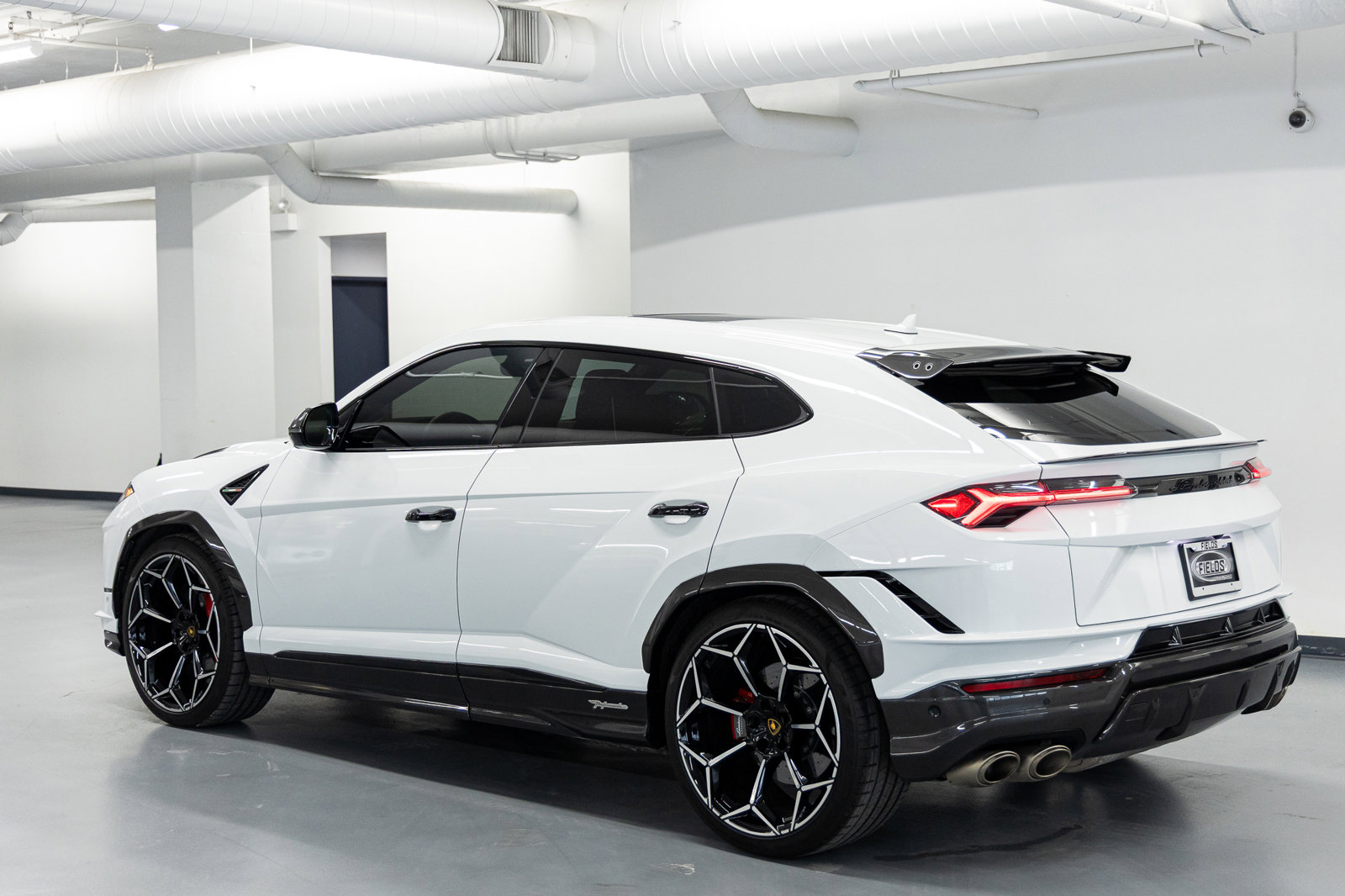 Used 2024 Lamborghini Urus Performante image 3