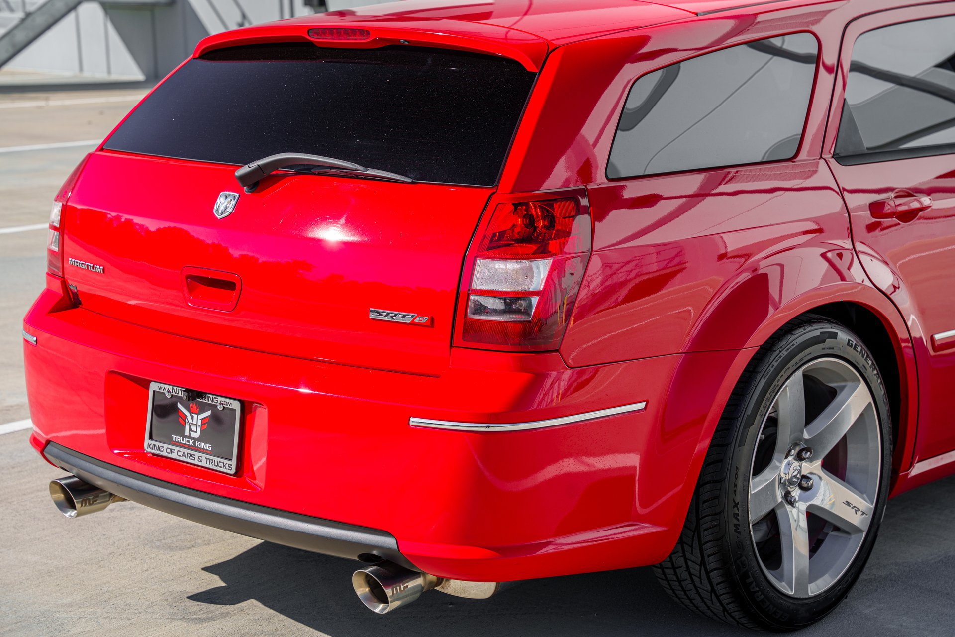 Used 2007 Dodge Magnum SRT8 w/ SRT Option Group III RWD image 32