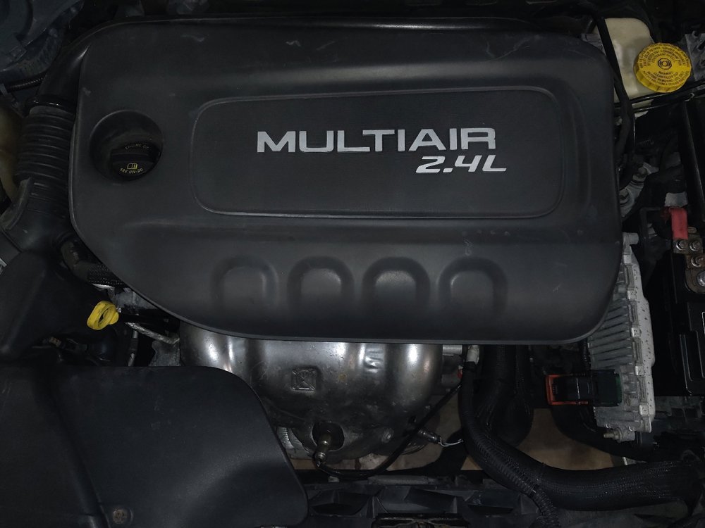 Used 2015 Jeep Cherokee Trailhawk w/ Comfort/Convenience Group AWD/4WD image 30