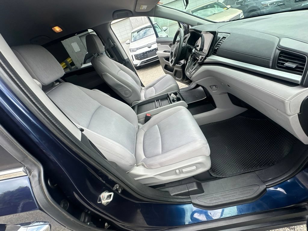 Used 2018 Honda Odyssey EX image 35