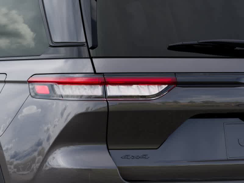 New 2025 Jeep Grand Cherokee Limited image 9
