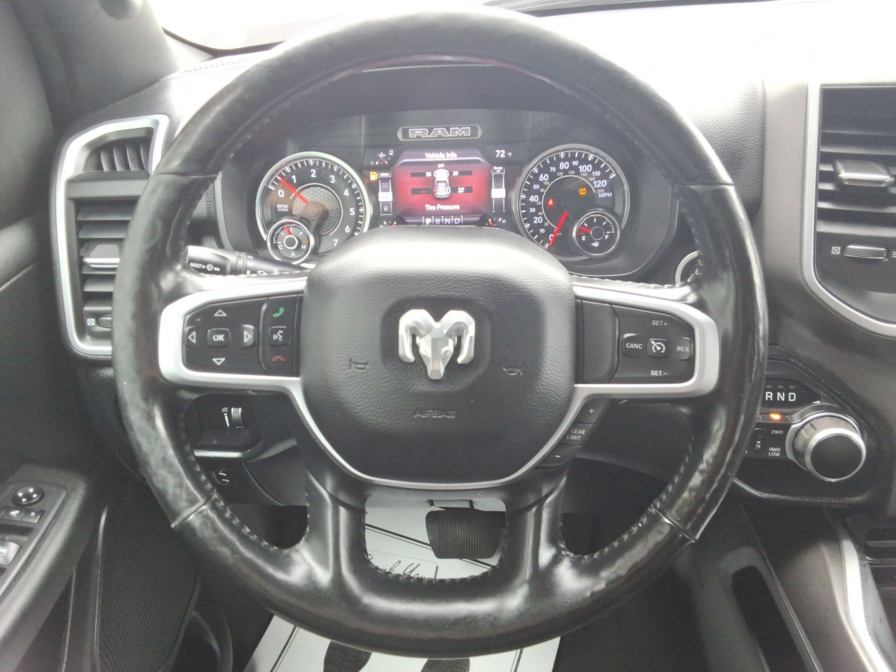 Used 2020 RAM 1500 Big Horn AWD/4WD image 4