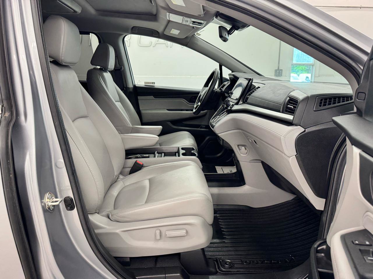 Used 2019 Honda Odyssey EX-L image 19