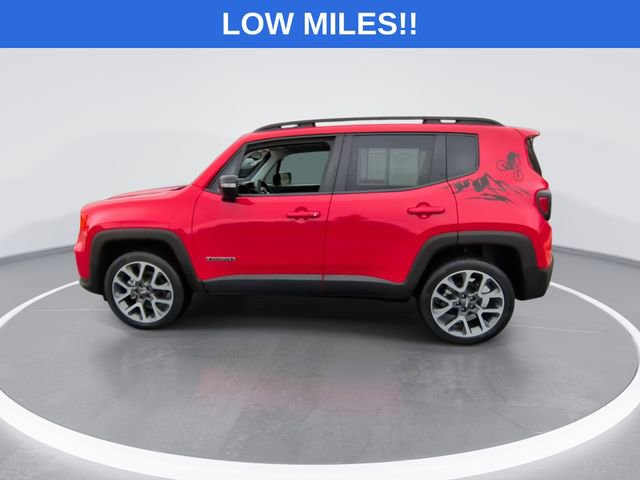 Used 2022 Jeep Renegade Limited w/ Sun, Sound & Wheels Group AWD/4WD image 5