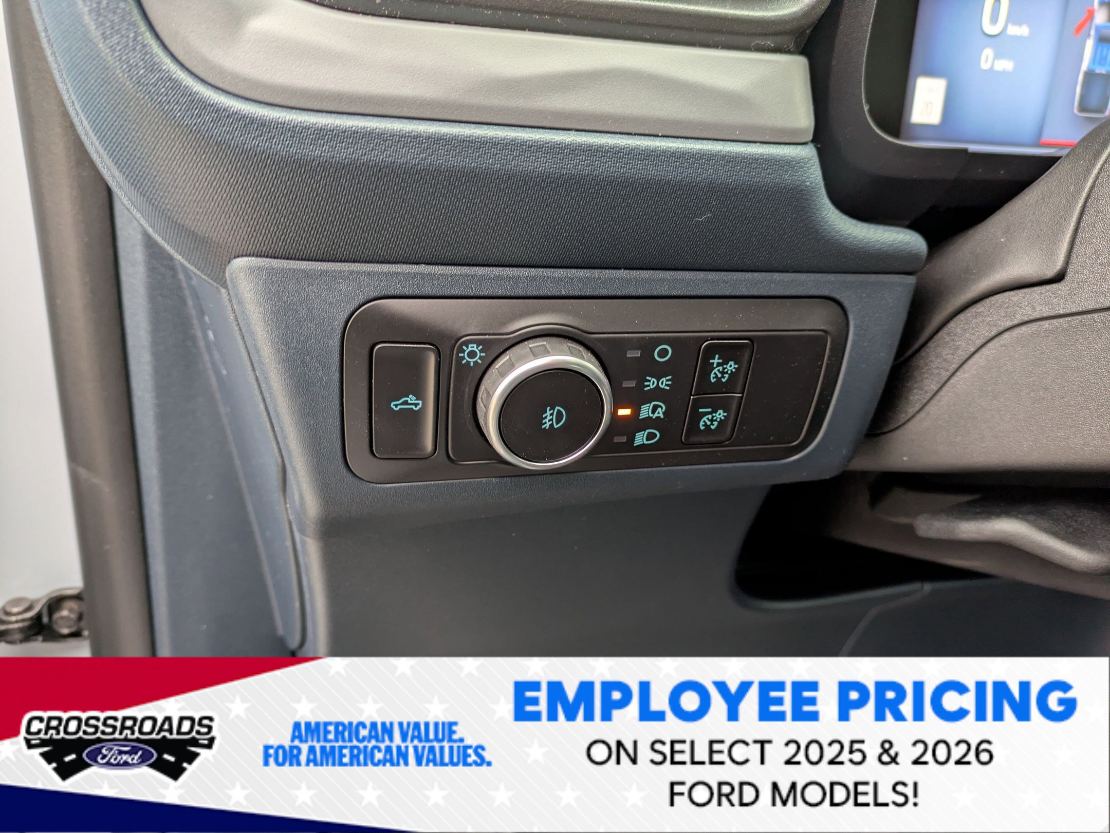 New 2026 Ford Maverick Lobo AWD/4WD image 18