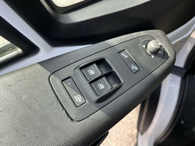 Used 2025 RAM ProMaster 2500 w/ Convenience Group FWD image 17