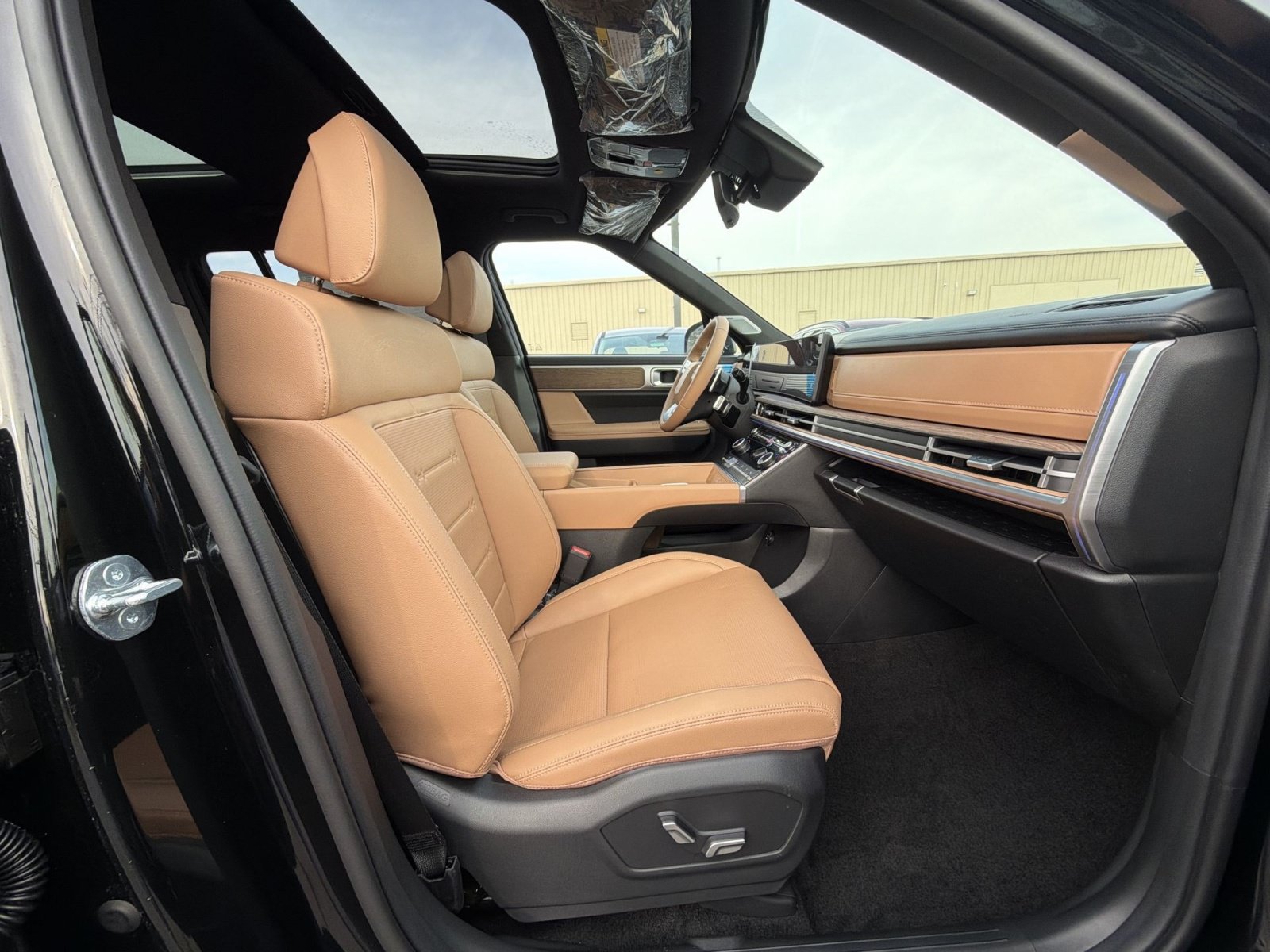 New 2026 Hyundai Santa Fe Limited FWD image 28