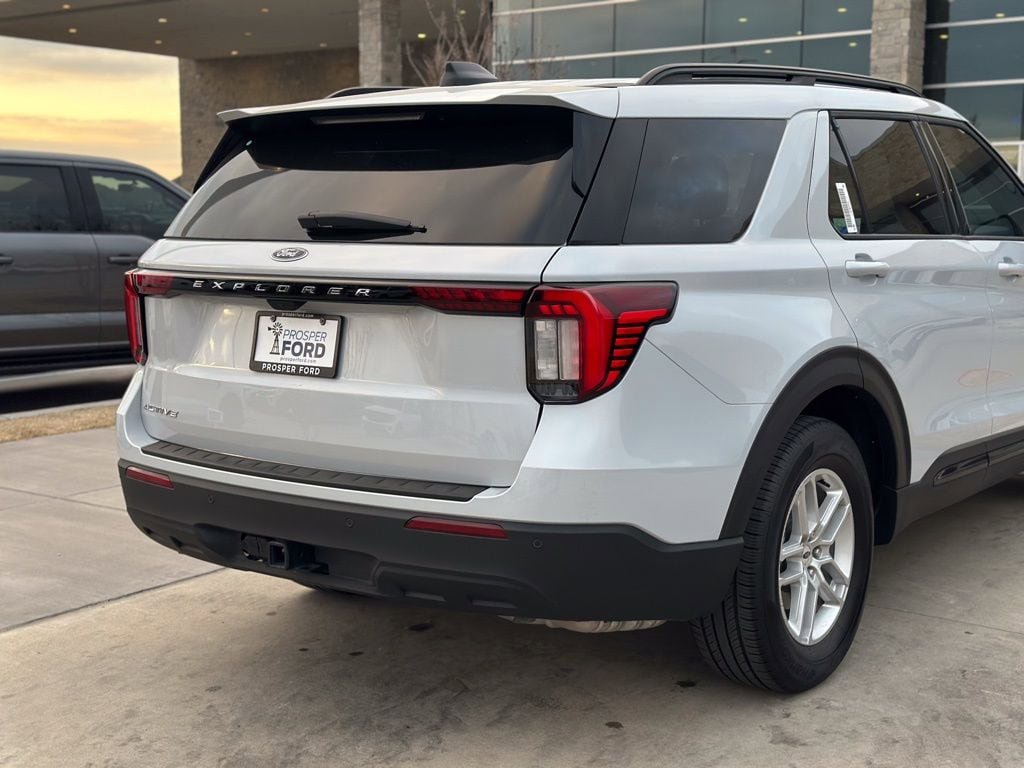 New 2026 Ford Explorer Active image 64