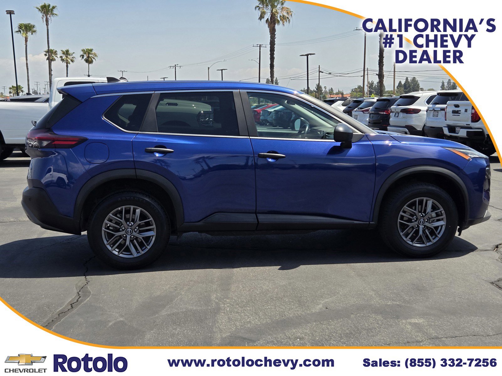 Used 2023 Nissan Rogue S AWD/4WD image 8