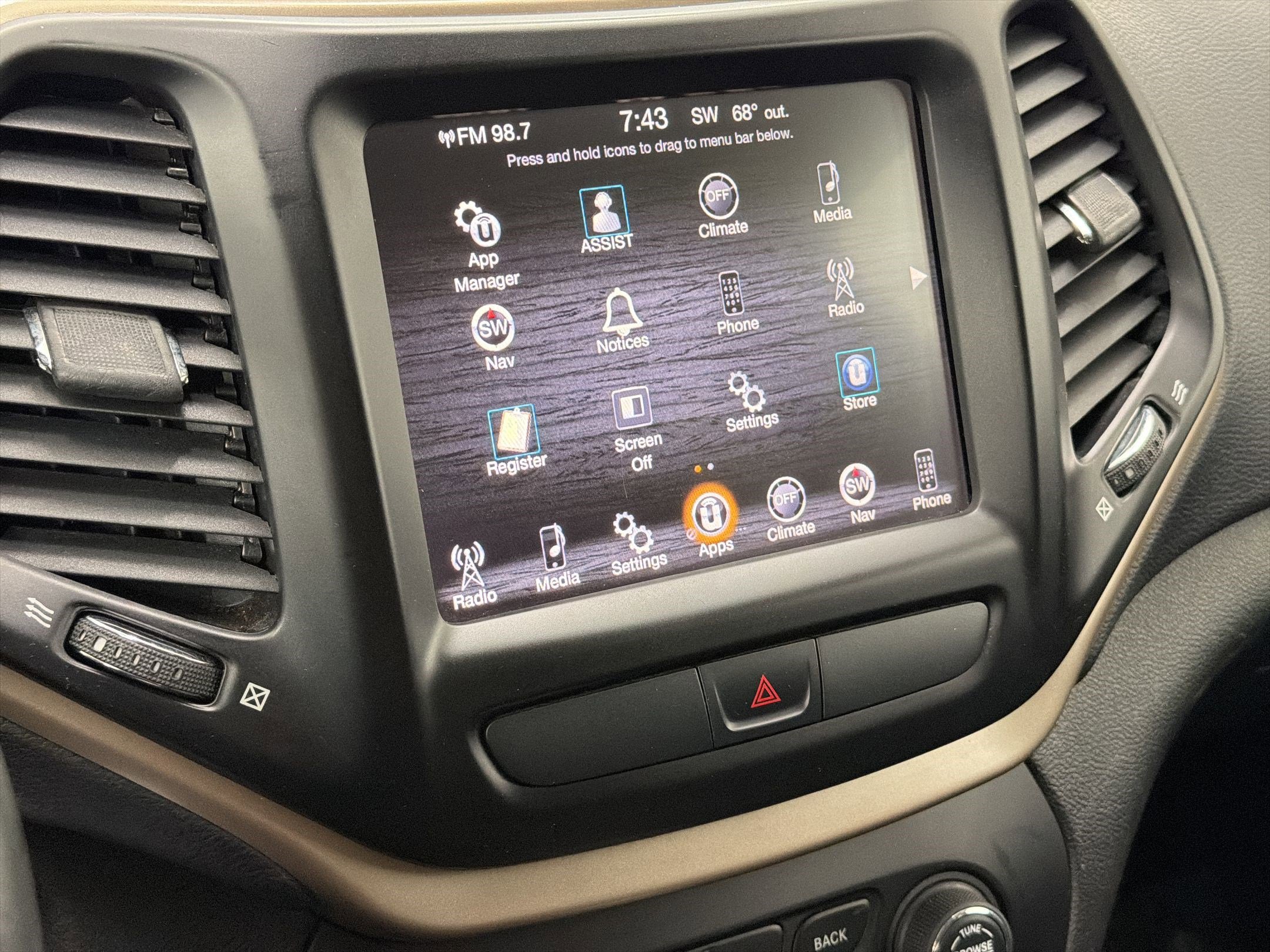 Used 2016 Jeep Cherokee Latitude image 20