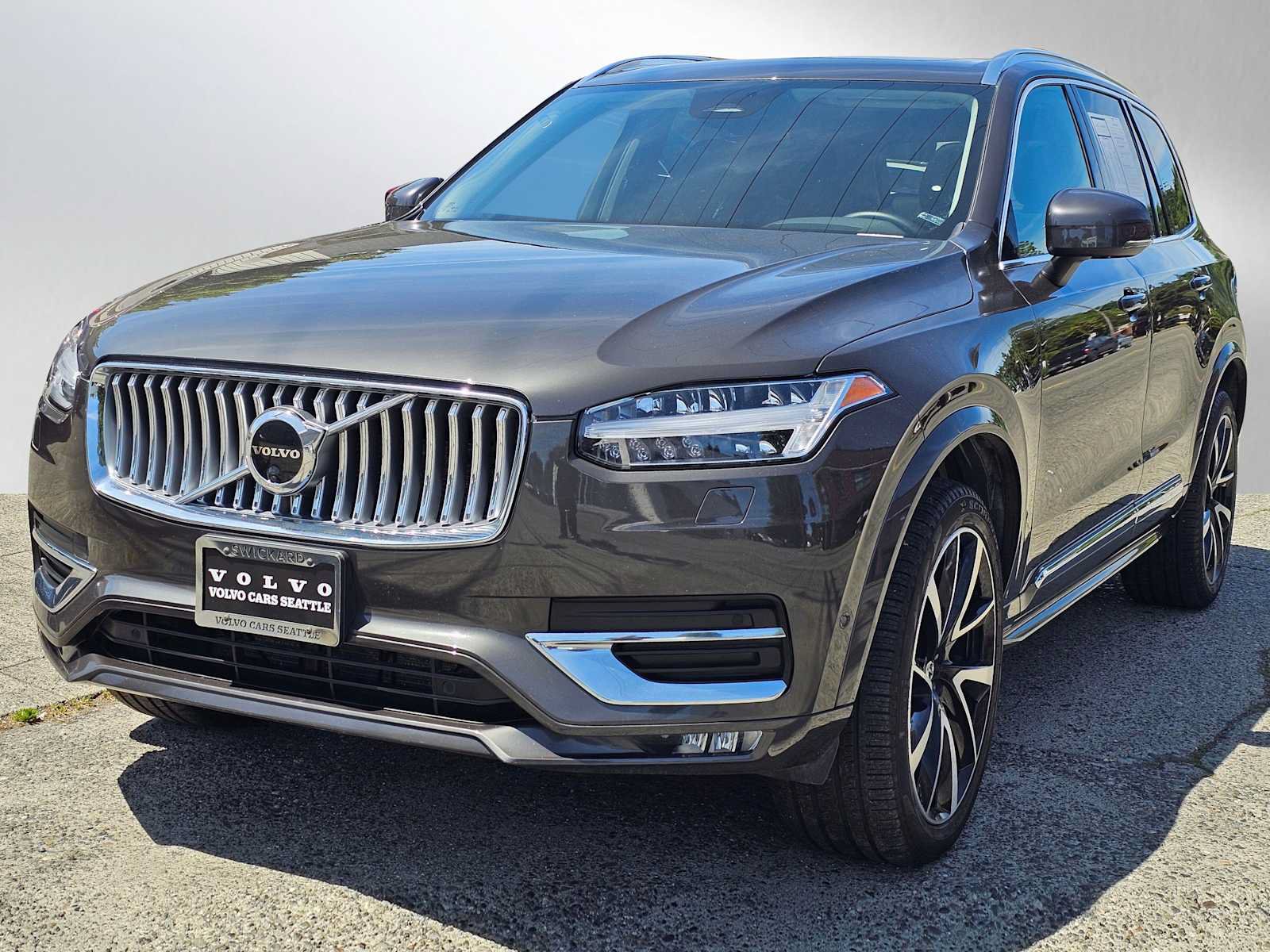 Certified 2023 Volvo XC90 B6 Plus w/ Protection Package Premier AWD/4WD image 7