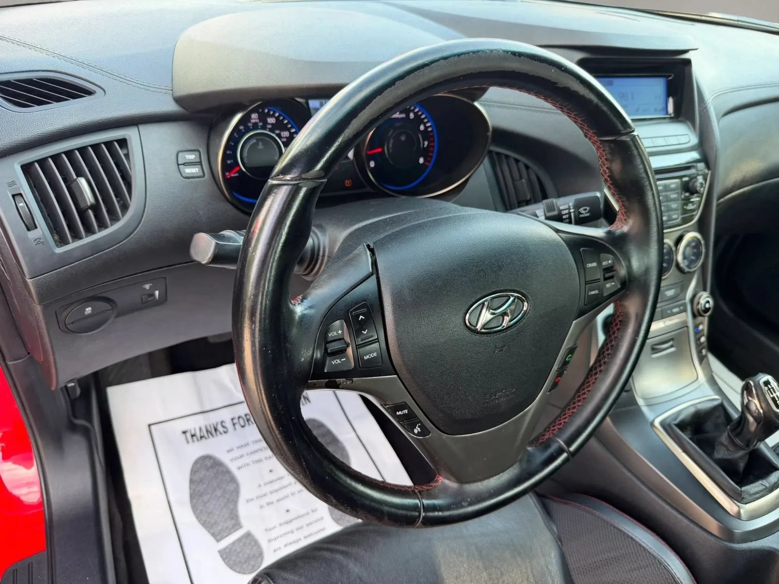 Used 2014 Hyundai Genesis 2.0T RWD image 10