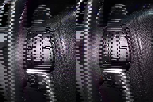 Used 2016 Toyota Highlander Plus image 15