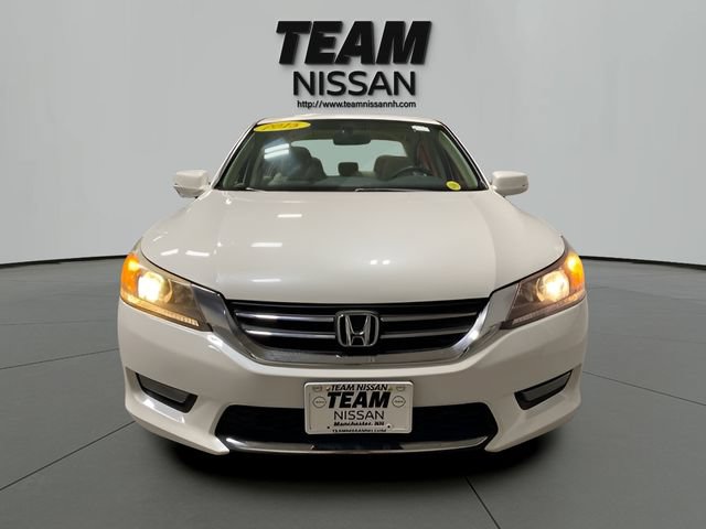 Used 2015 Honda Accord EX image 2