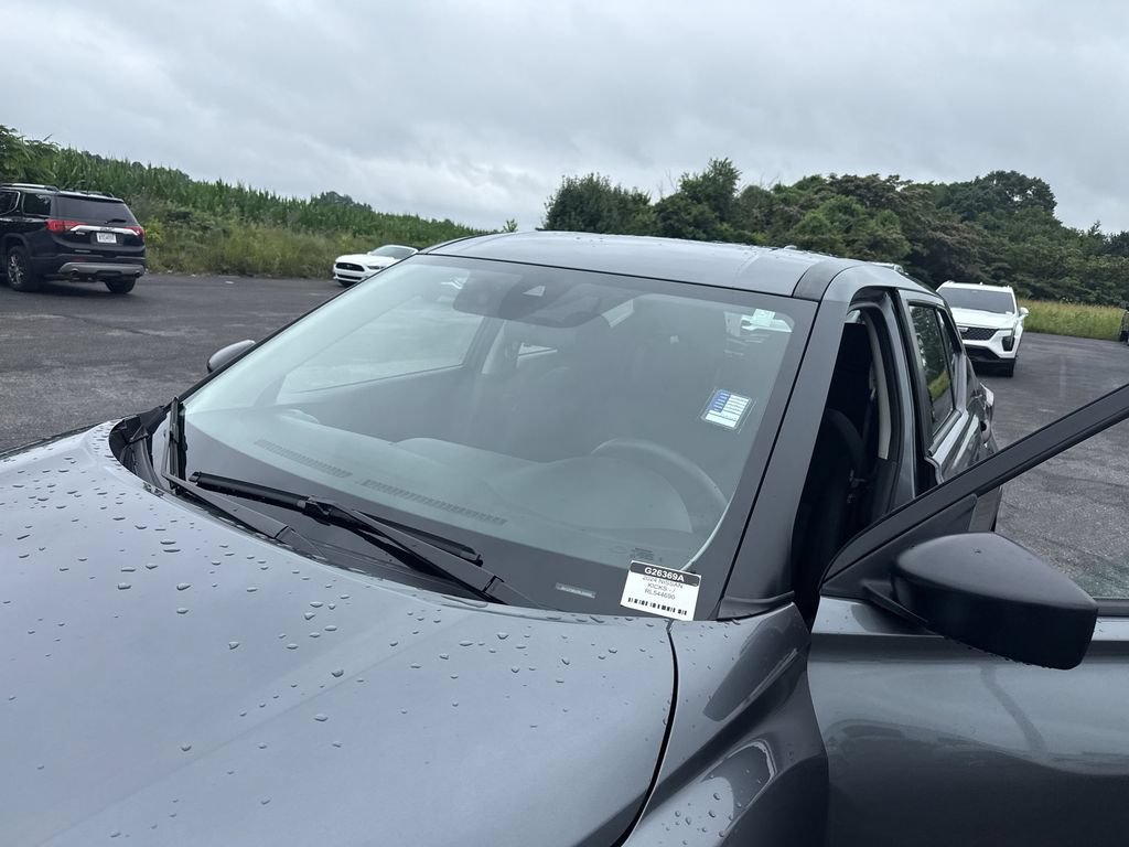 Used 2024 Nissan Kicks S FWD image 37