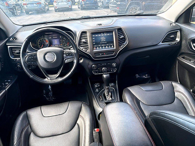 Used 2021 Jeep Cherokee Trailhawk AWD/4WD image 11